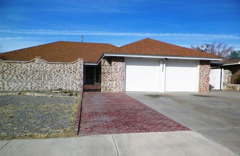 1937 Septiembre Dr, El Paso, TX 79935 - photo 1