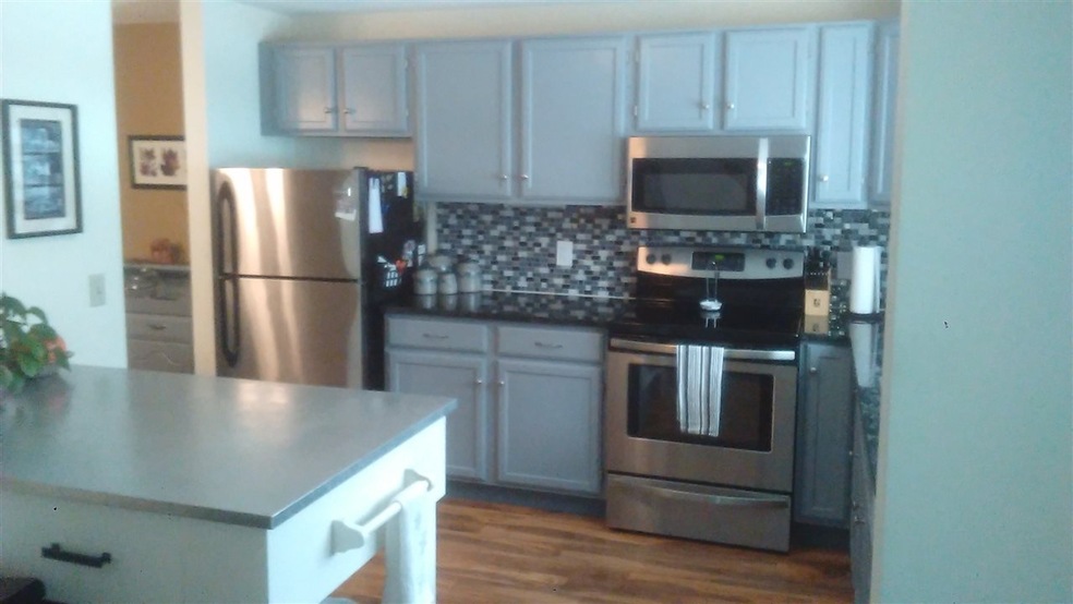 38 Stonehouse Ln, Keene, NH 03431 - photo 1