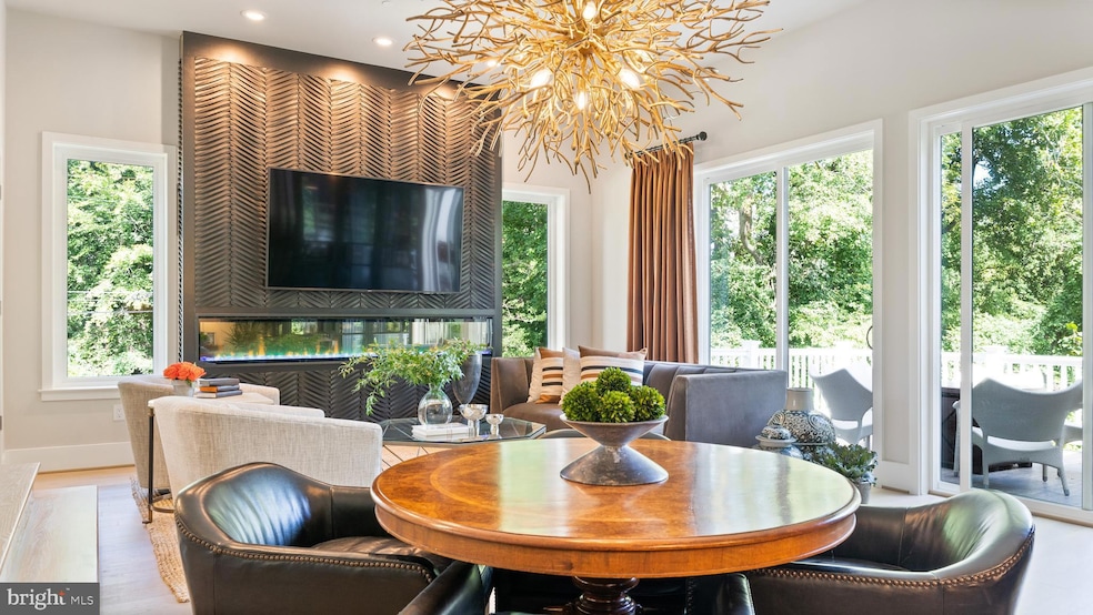 3741 Glenmoor Reserve Ln, Chevy Chase, MD 20815 - photo 1