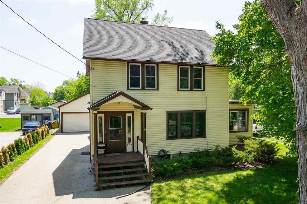 413 W. Commercial St.