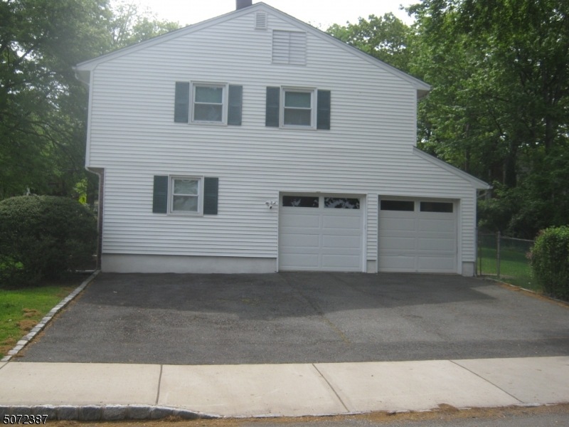 46 Woodland Ave, West Orange, NJ 07052 - photo 1