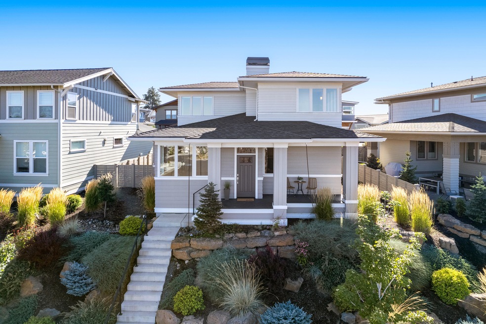 20663 SE Cougar Peak Dr, Bend, OR 97702 - photo 1