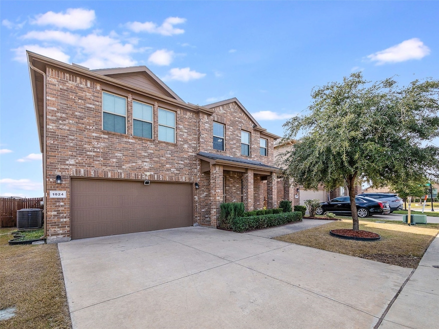 1024 Cushing Dr, Fort Worth, TX 76177 - photo 1