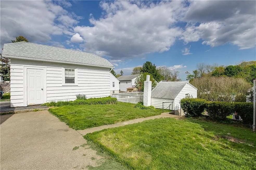 1154 Plainfield St, Johnston, RI 02919 - photo 1