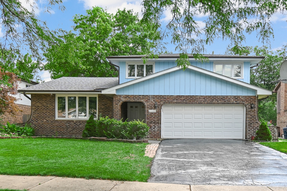 Sold $325,000 • Co-Listing Agent