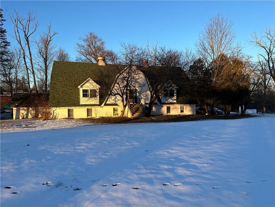 15-17 Kelly Ln unit E, Pine Bush, NY 12566 - photo 1