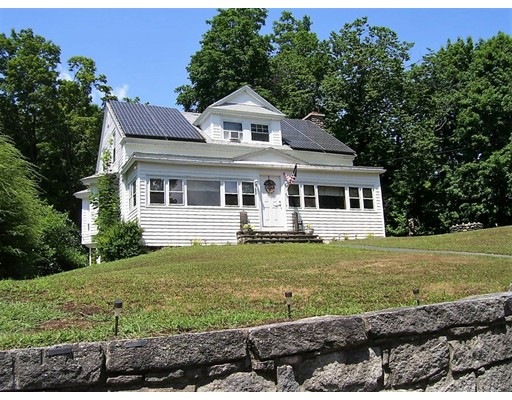 982 Stafford St, Rochdale, MA 01542 - photo 1