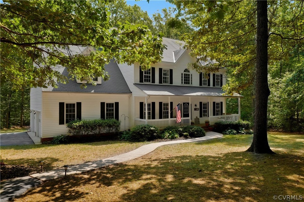 5 bedroom 3 1/2 bath