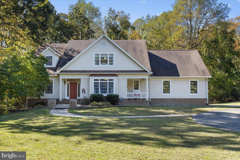 Under Contract $889,999