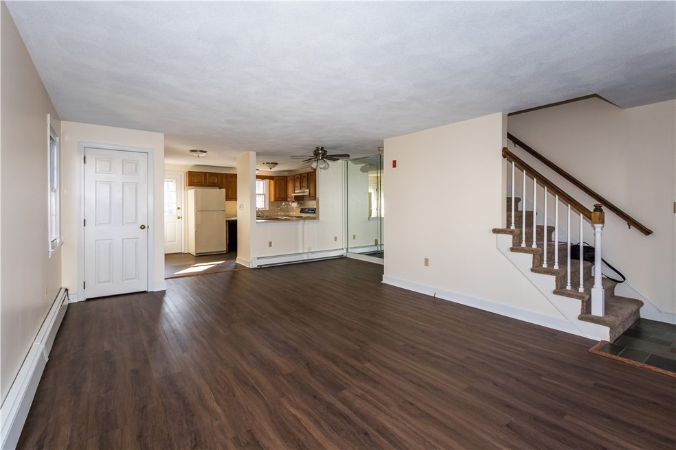 1175 Diamond Hill Rd unit 305, Woonsocket, RI 02895 - photo 1