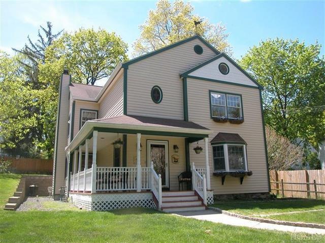 37 Terrace Ave, Tarrytown, NY 10591 - photo 1