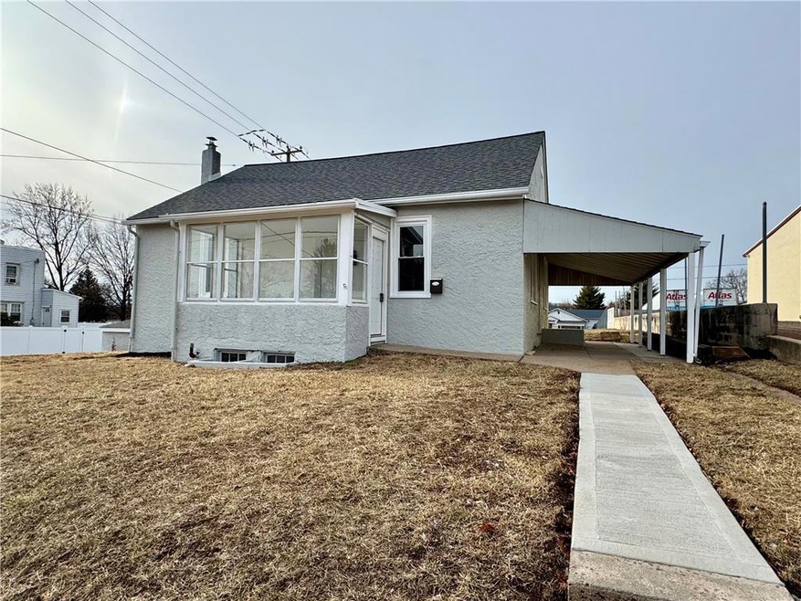 861 N Hanover St, Pottstown, PA 19464 - photo 1