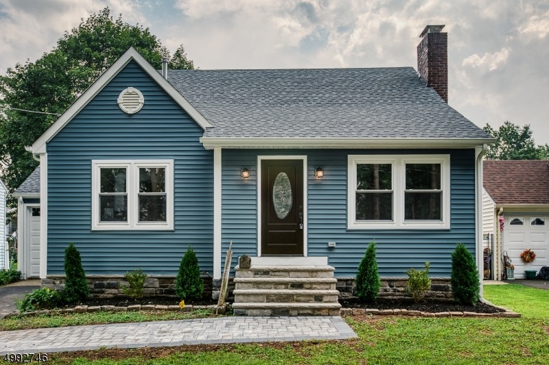 815 Monmouth Rd, Union, NJ 07083 - photo 1