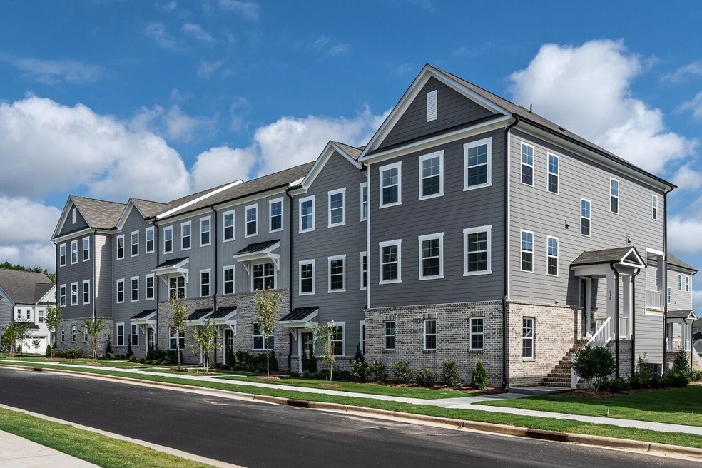 622 Amaranth Dr unit 280, Cary, NC 27519 - photo 1