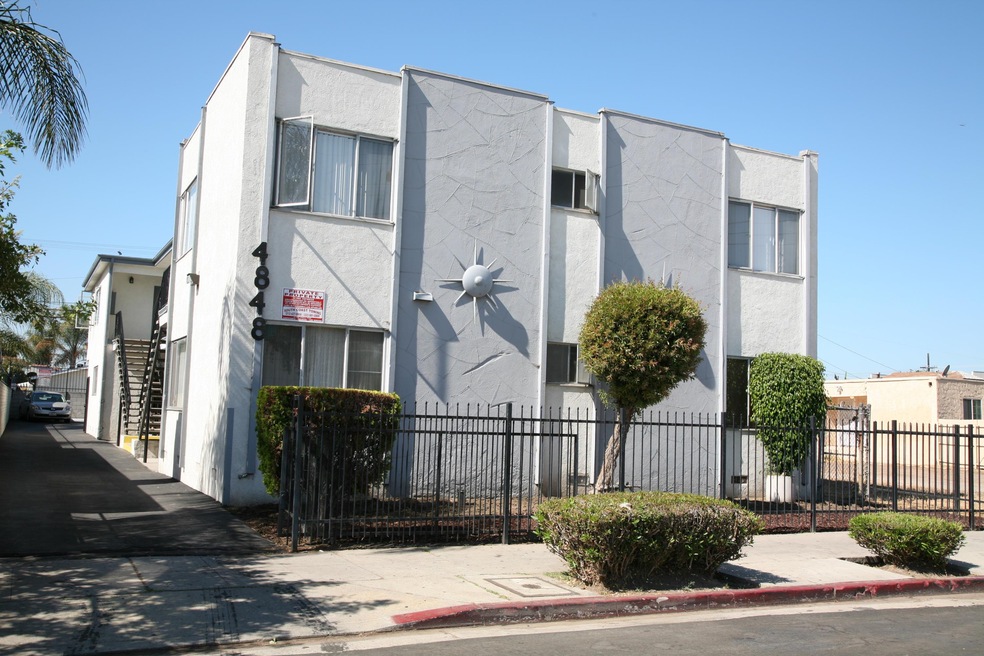 4848 St Charles Place, Los Angeles, CA 90019 - photo 1