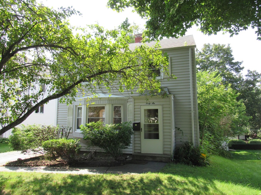 46 Caleb St, Portland, ME 04102 - photo 1