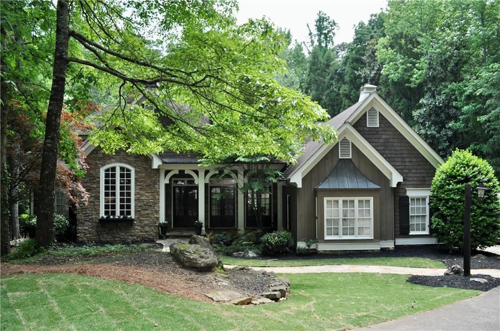 120 Charleston Cir, Roswell, GA 30076 - photo 1