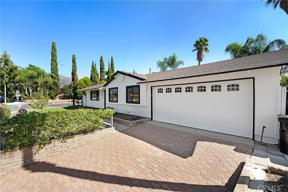 12940 Harding St, Sylmar, CA 91342 - photo 1