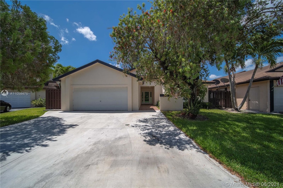 5121 SW 149th Place, Miami, FL 33185 - photo 1