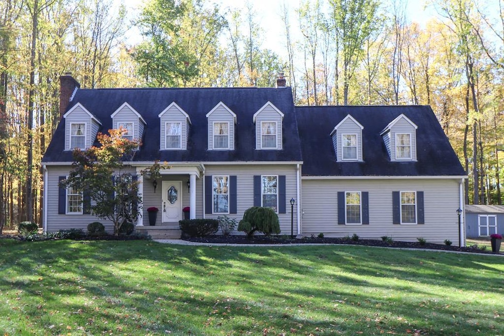 3045 Lakeview Dr, Mansfield, OH 44904 - photo 1