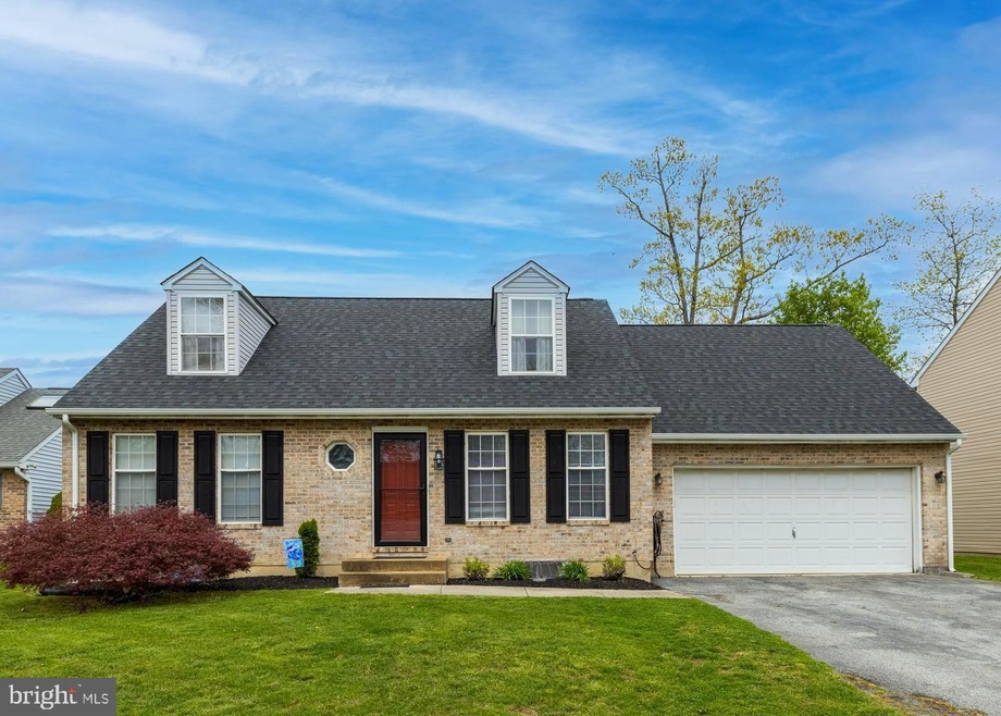 Sold $320,000 • Co-Listing Agent