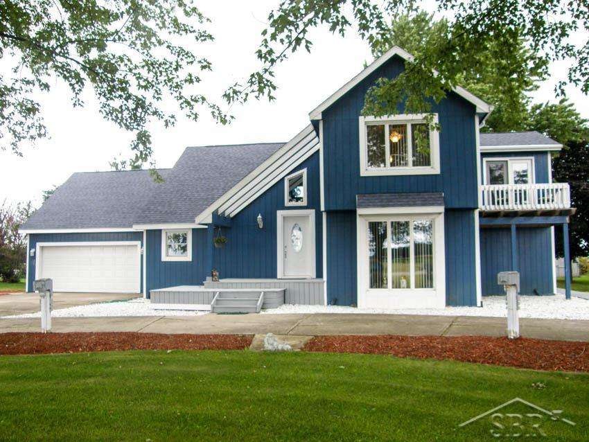 4448 Ferden Rd, New Lothrop, MI 48460 - photo 1