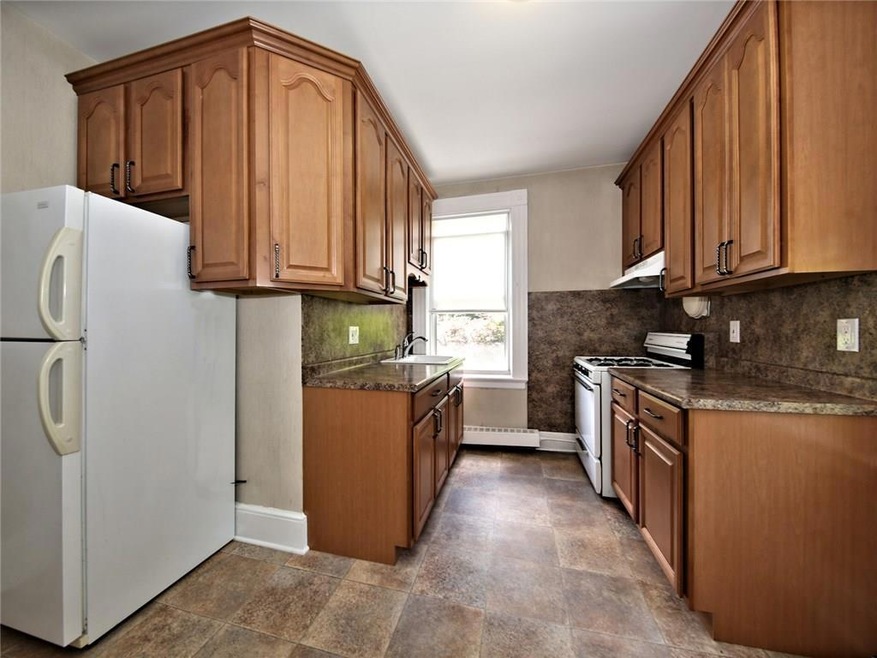 117 Highview St unit 2nd f, Mamaroneck, NY 10543 - photo 1