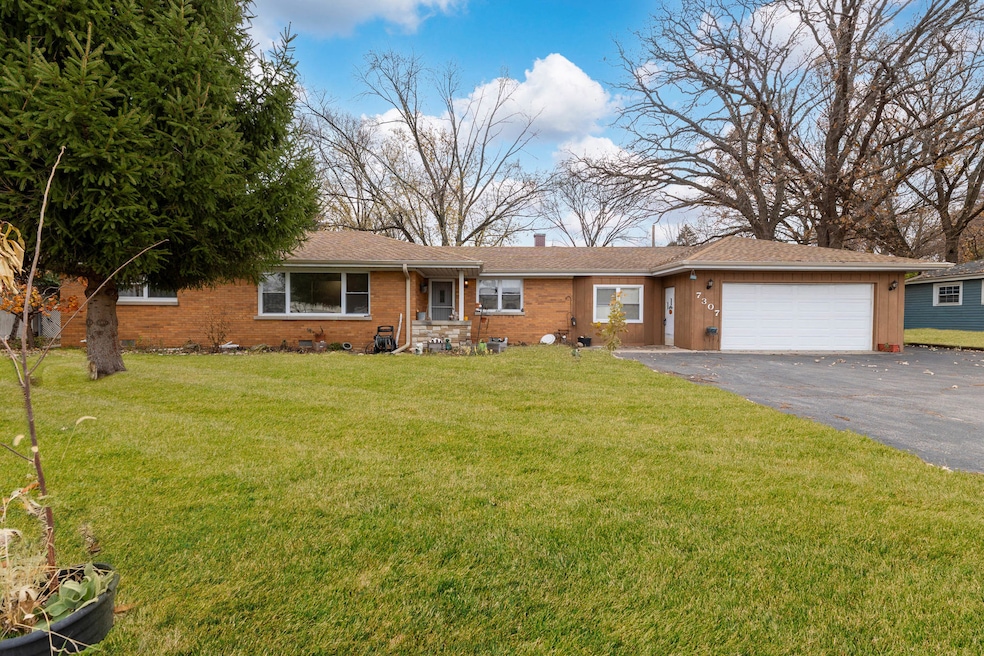 unlisted-address, Palos Heights, IL 60463 - photo 1