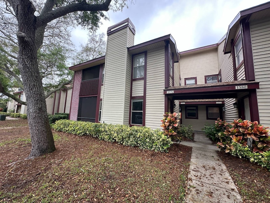 1723 Hampton Ln unit 406, Palm Harbor, FL 34683 - photo 1