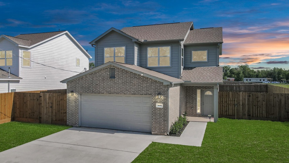 1406 Esther Dr, Houston, TX 77088 - photo 1