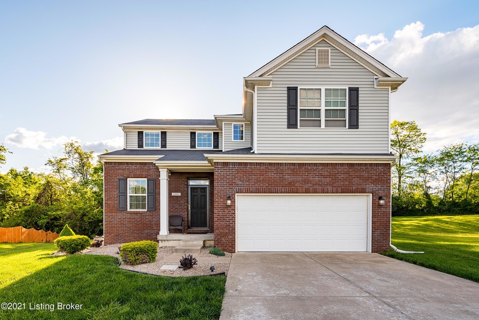 10002 Clove Tree Ct, Louisville, KY 40228 - photo 1