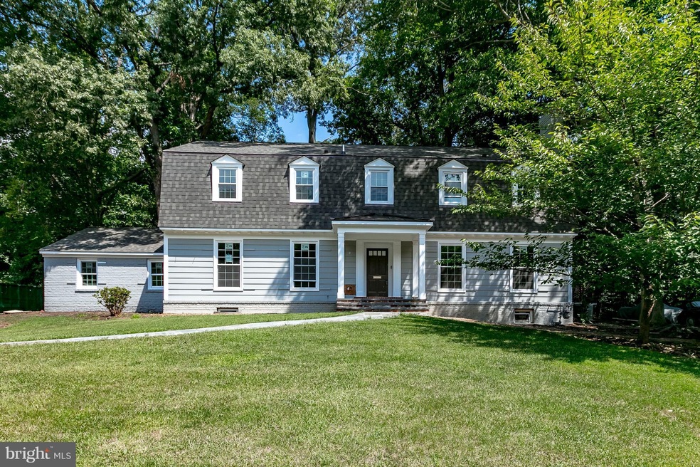 8707 Eaglebrook Ct, Alexandria, VA 22308 - photo 1