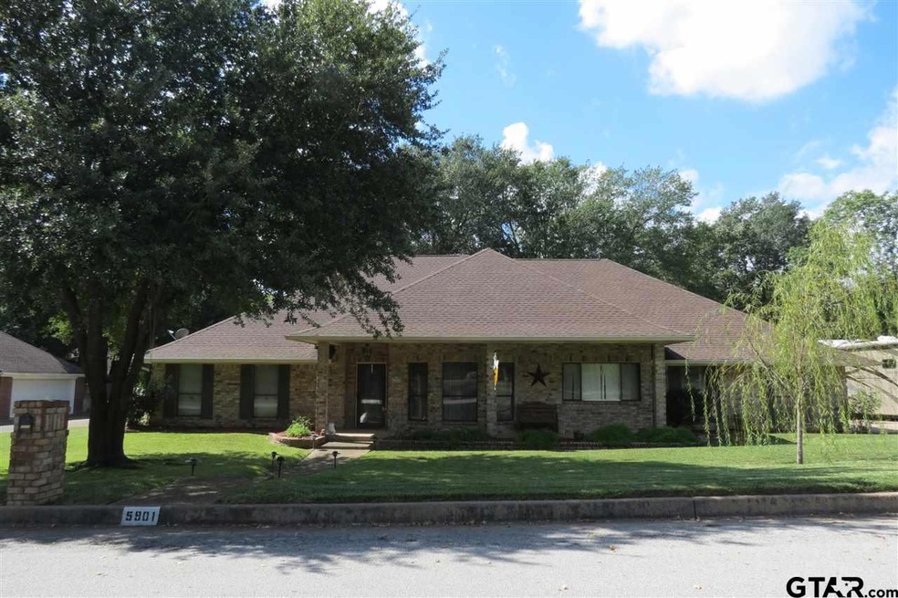 5901 5901 Raleigh, Tyler, TX 75703 - photo 1