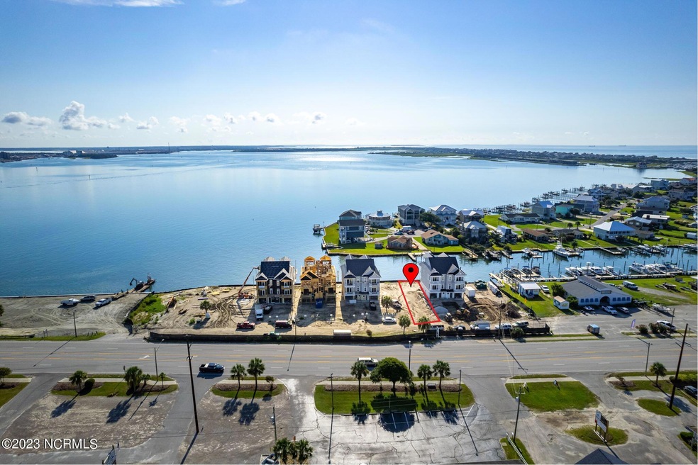 Showboat Cottages on The AB Causeway