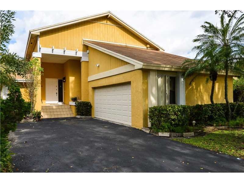 5304 SW 149th Place, Miami, FL 33185 - photo 1