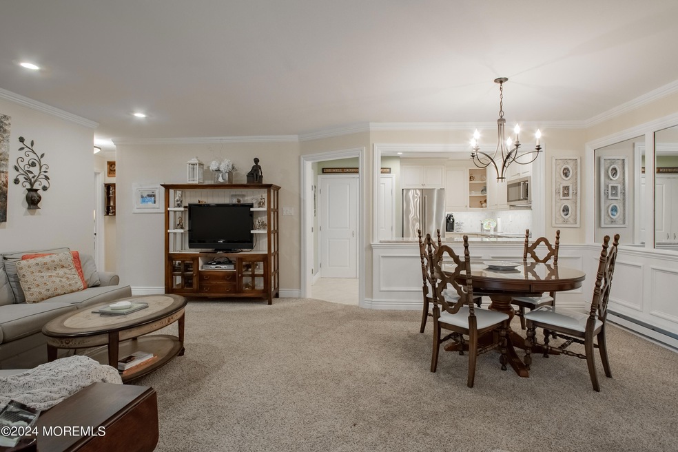 12 Western Reach unit 146G, Red Bank, NJ 07701 - photo 1