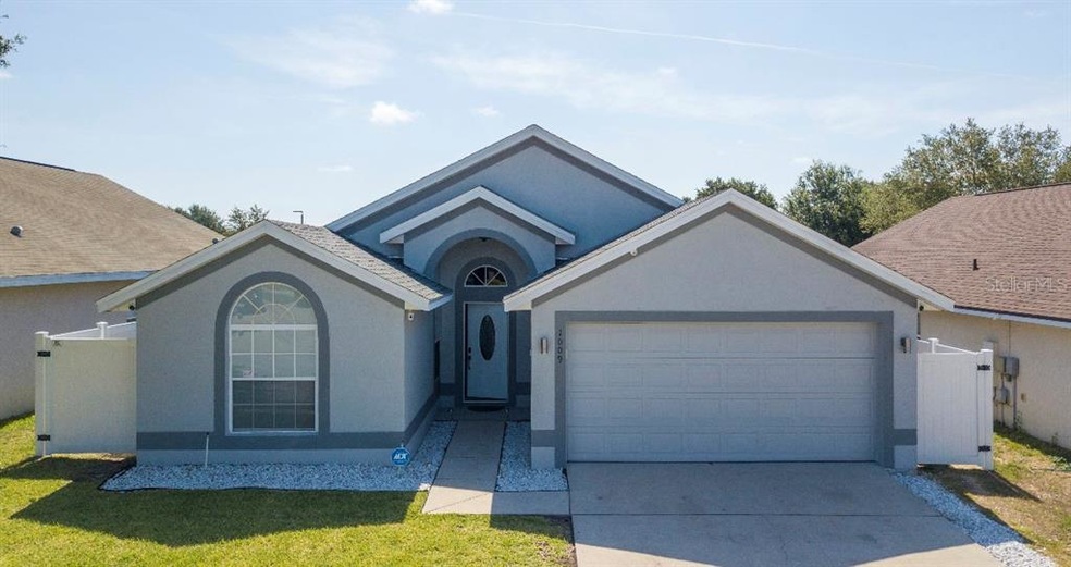 1009 Brayton Ln, Davenport, FL 33897 - photo 1