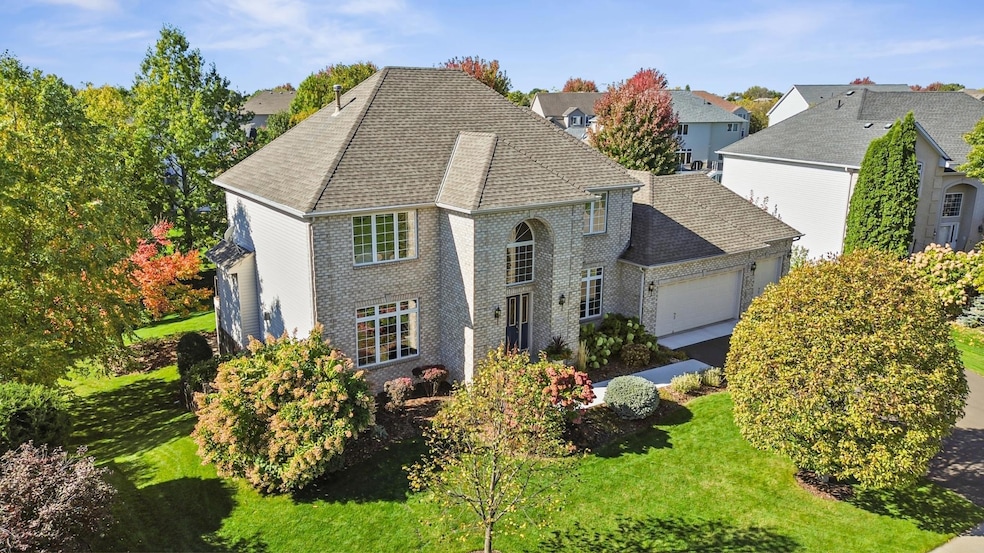 9624 Jonathan Ln, Eden Prairie, MN 55347 - photo 1