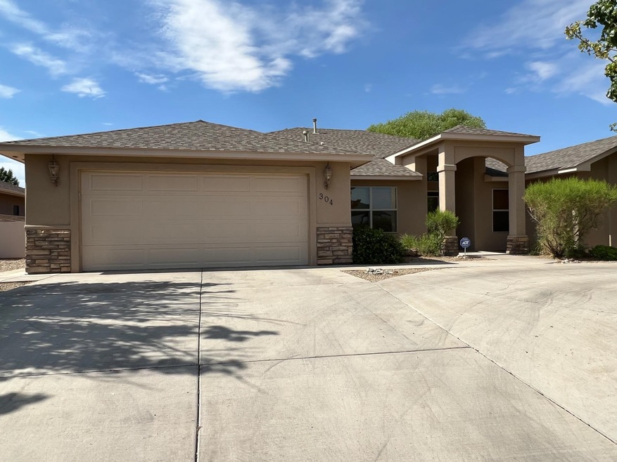 304 Casa de Suenos, Alamogordo, NM 88310 - photo 1