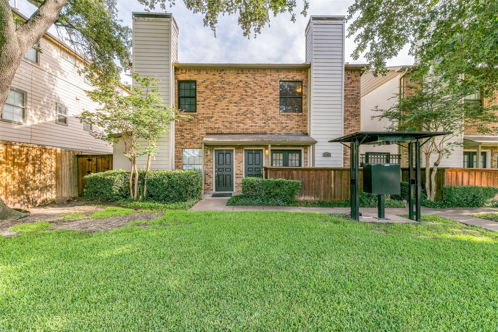 6123 Oram St unit 1, Dallas, TX 75214 - photo 1