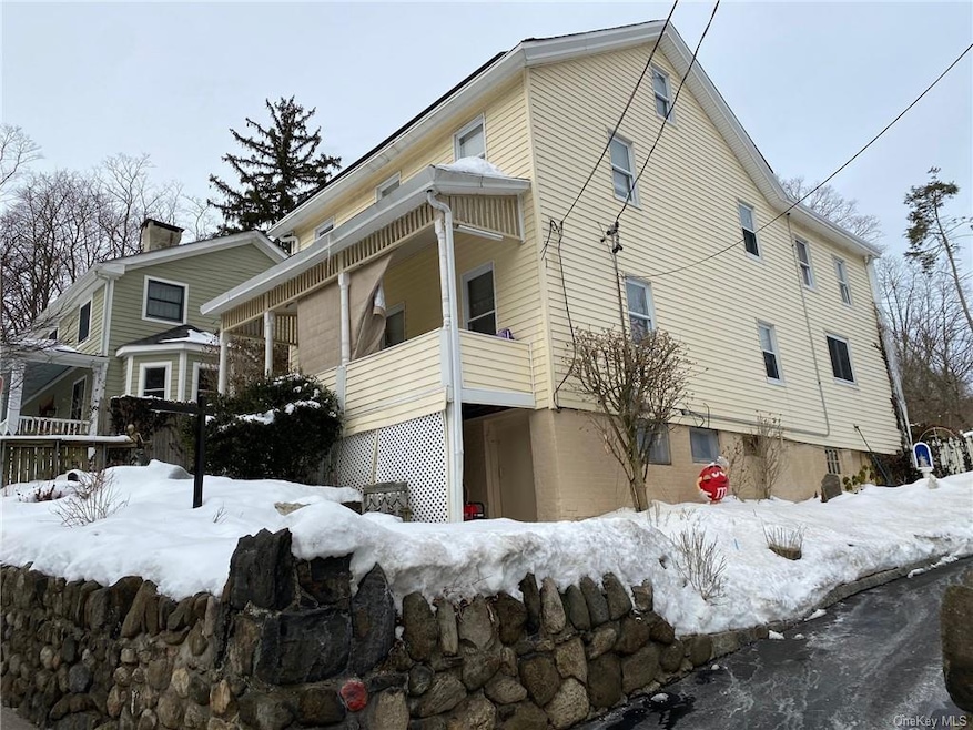 43 Old Post Rd N, Croton On Hudson, NY 10520 - photo 1