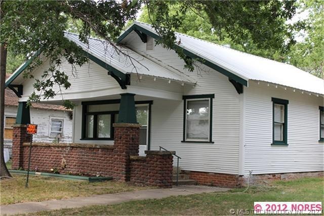 119 N Bryan St, Okmulgee, OK 74447 - photo 1