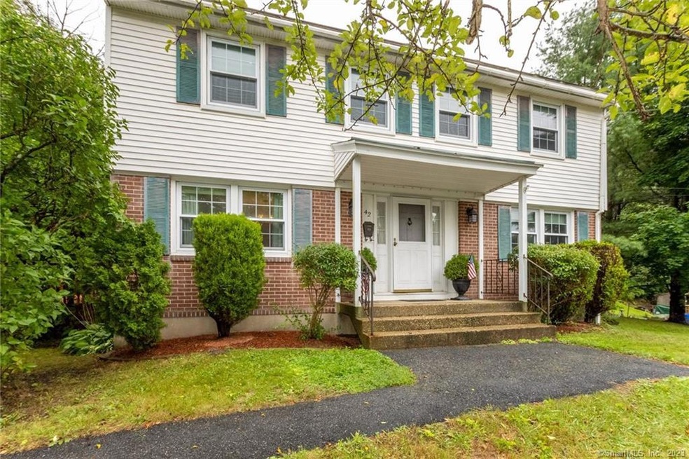 Welcome Home to 40 Benton Street