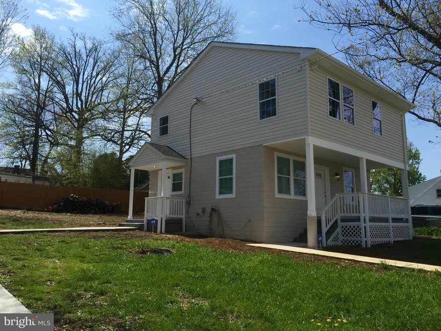 6715 Clinglog St, Capitol Heights, MD 20743 - photo 1