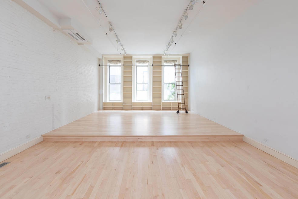 8 Greene St unit 2, New York, NY 10013 - photo 1