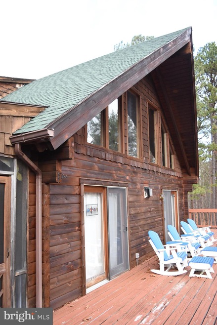 82 Creekview Ln, Berkeley Springs, WV 25411 - photo 1