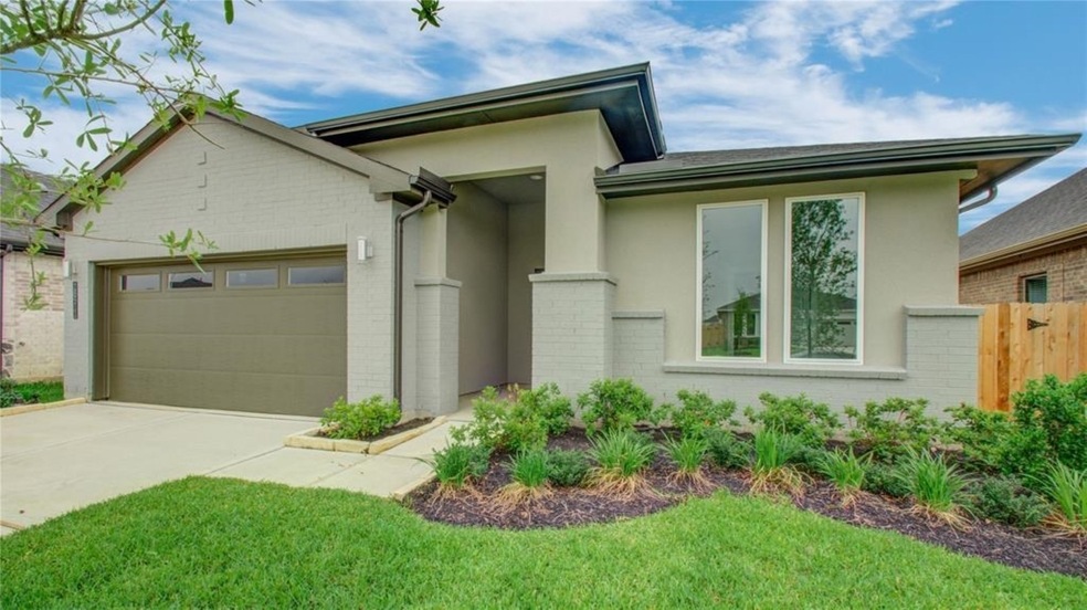 28511 Hannahs Harbor Ln, Katy, TX 77494 - photo 1