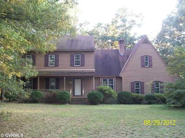 Exterior Front - front view