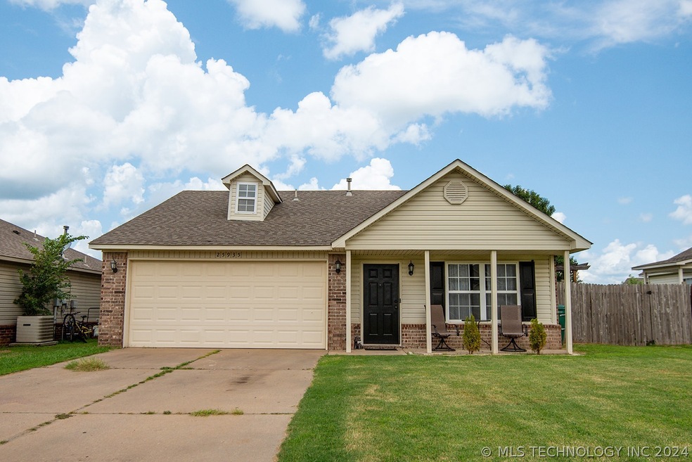25935 E 90th St S, Broken Arrow, OK 74014 - photo 1