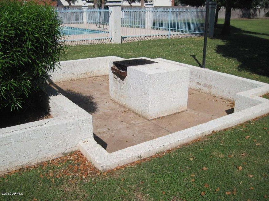 BBQ Pit